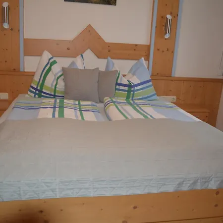 Gaestehaus Huber *