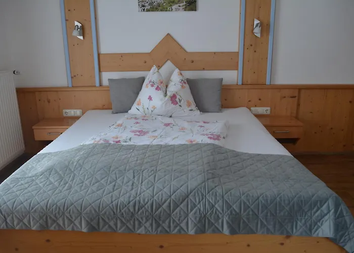 Gaestehaus Huber * Леоганг