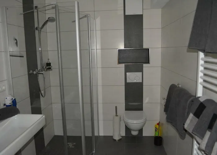 Апартаменты Gaestehaus Huber